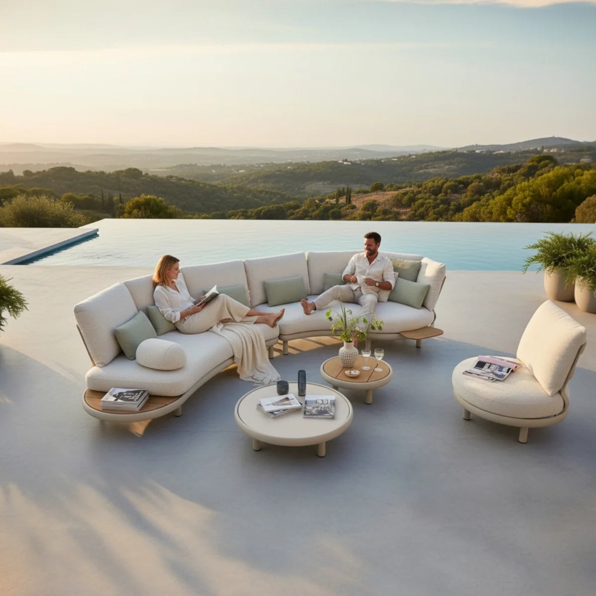 Luxuriöses Gartenmöbel-Set aus Aluminium